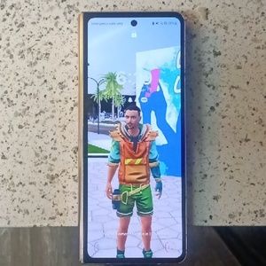 Samsung Galaxy Z Fold 4
